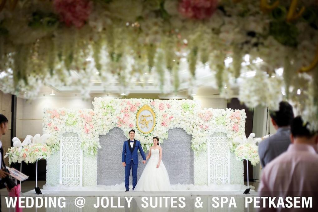 Jolly Suites&Spa Petkasem Ban Nong Khaem  Экстерьер фото